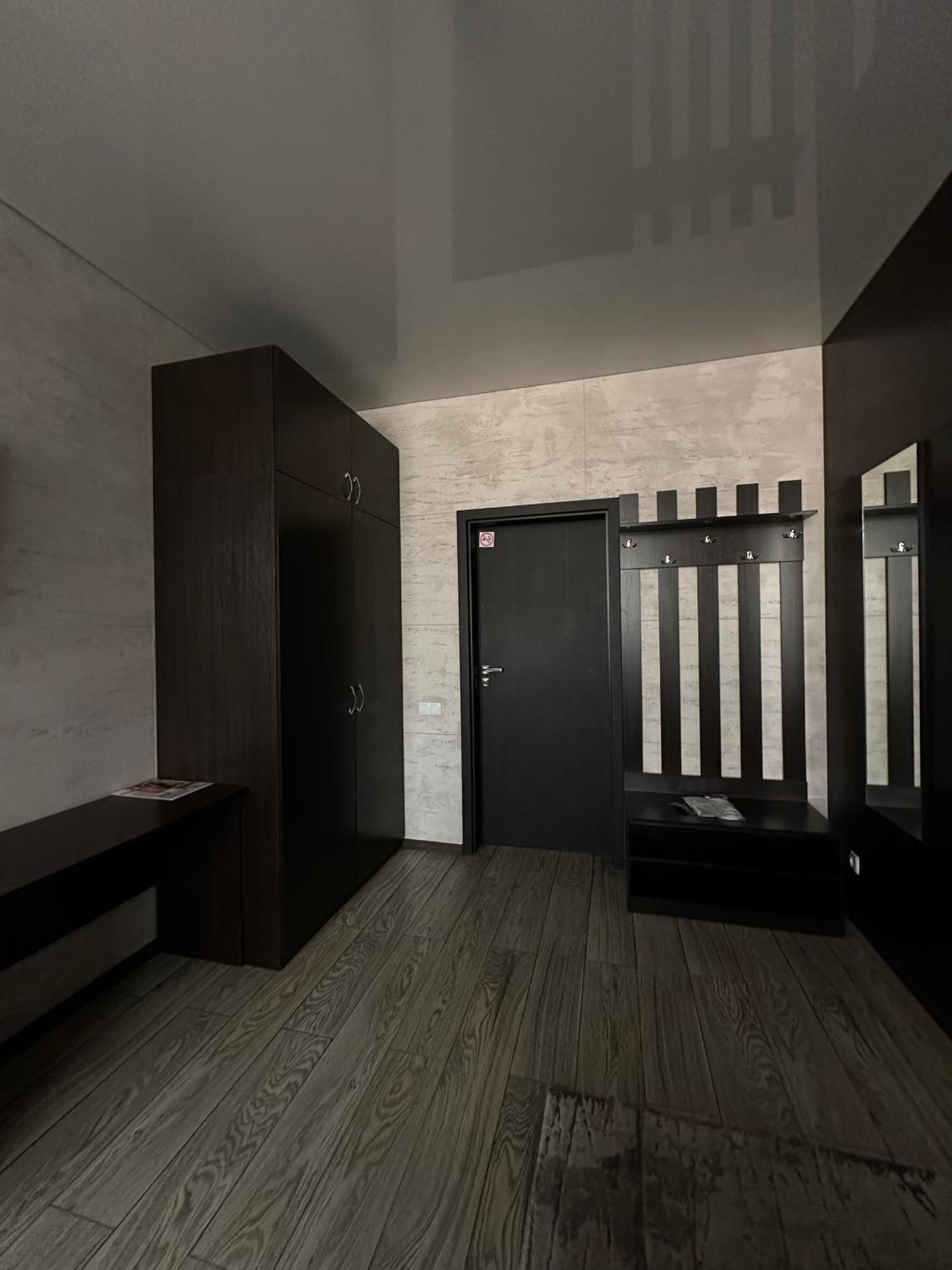 Hotel Atmosphere Poltava Extérieur photo