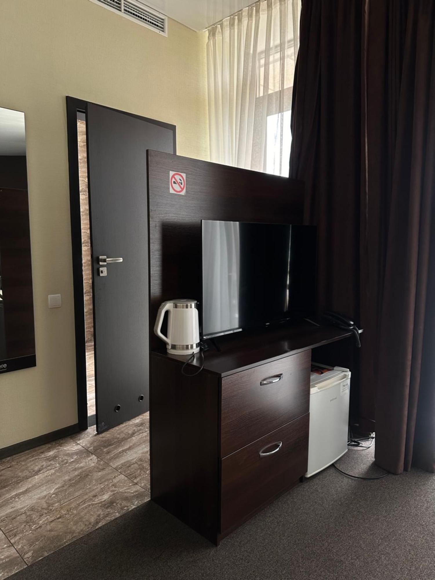 Hotel Atmosphere Poltava Extérieur photo